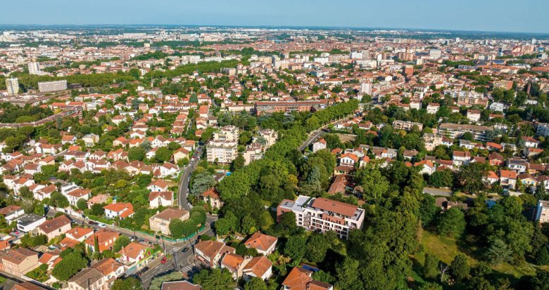 Achat / Vente programme immobilier neuf Toulouse cœur Cote Pavée et proche future ligne C (31000) - Réf. 9335